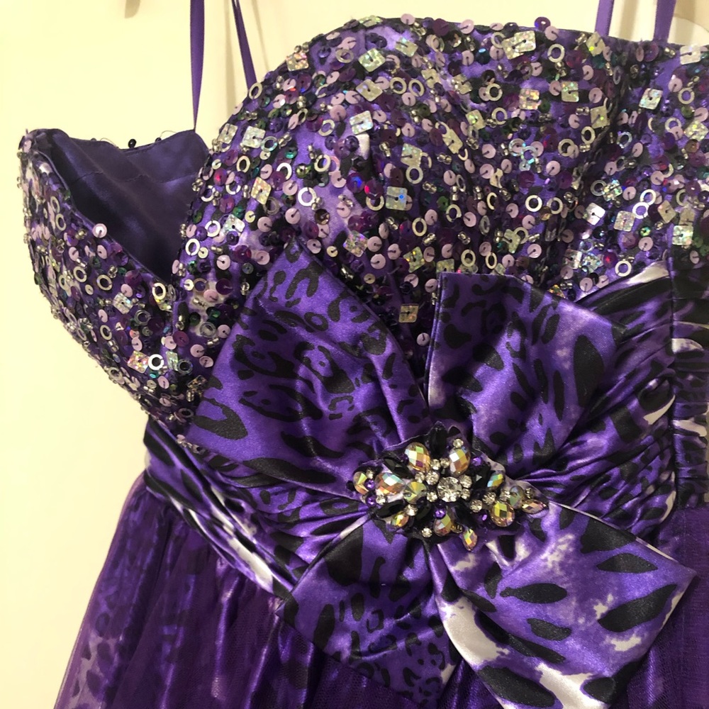 Stunning purple prom dress